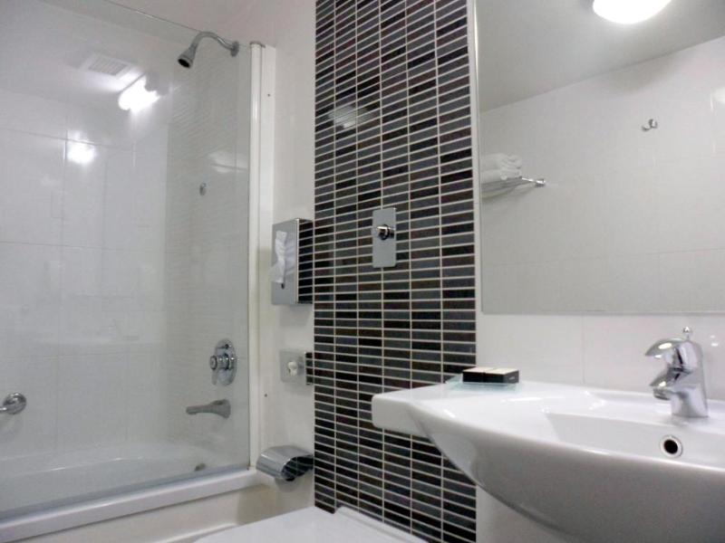 cheap resort hotels  to Spend holiday with family