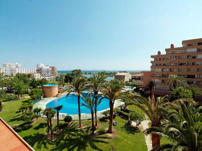 This photo about Isla de Rosas shared on HyHotel.com