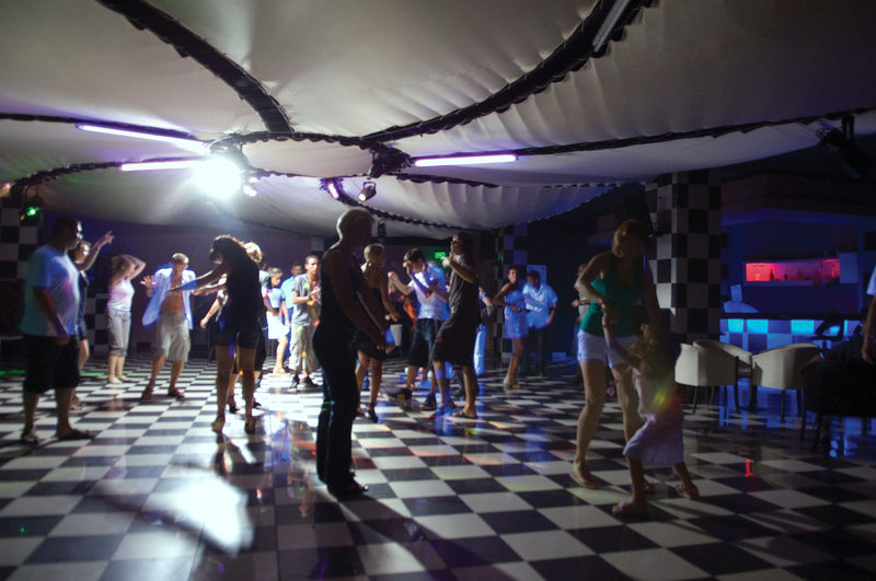 This photo about Holiday Garden Resort shared on HyHotel.com