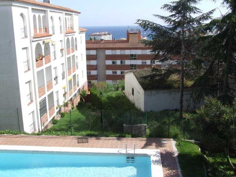 This photo about Fenals Park shared on HyHotel.com