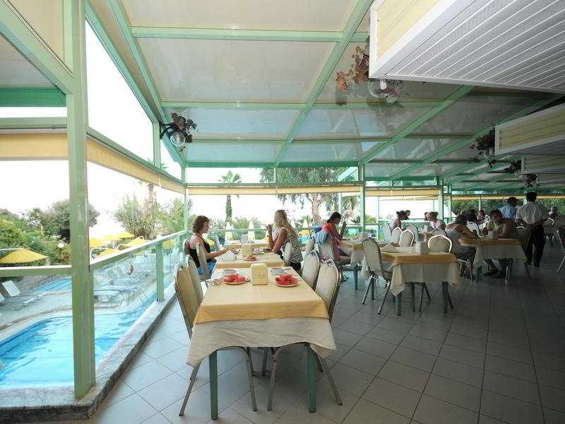 This photo about Flamingo shared on HyHotel.com