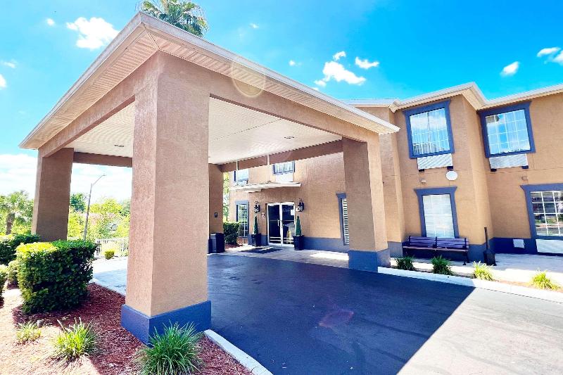 This photo about Quality Inn Gainesville shared on HyHotel.com