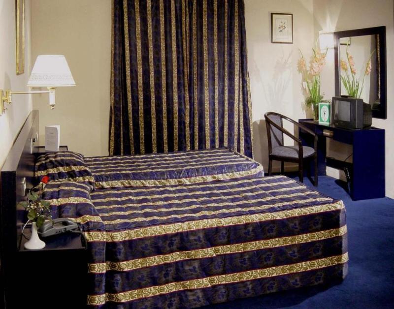 This photo about Concorde shared on HyHotel.com