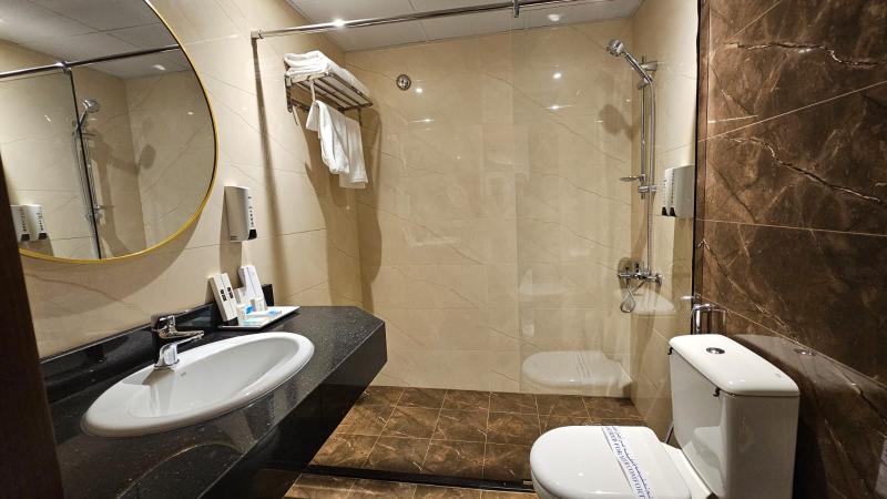 cheap resort hotels  to Spend holiday with family