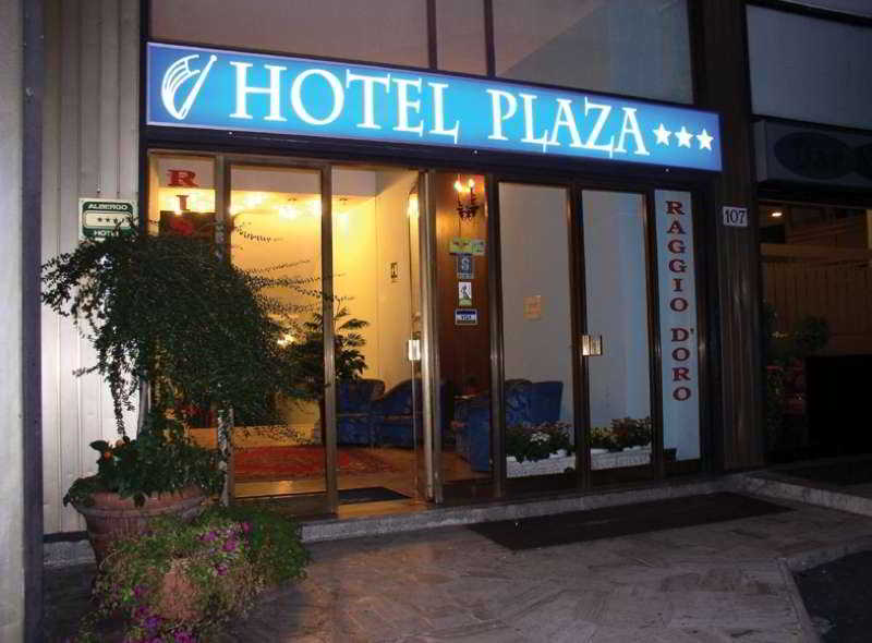 This photo about Plaza Varese shared on HyHotel.com