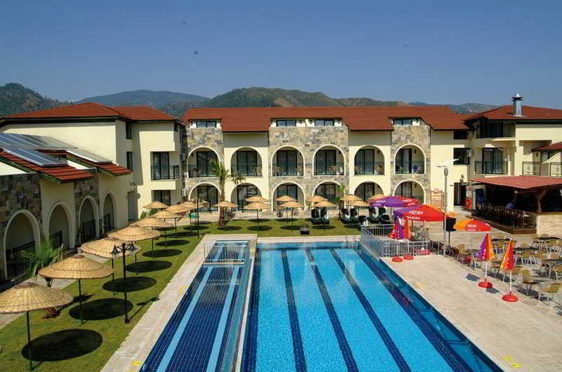 This photo about Sun Love shared on HyHotel.com