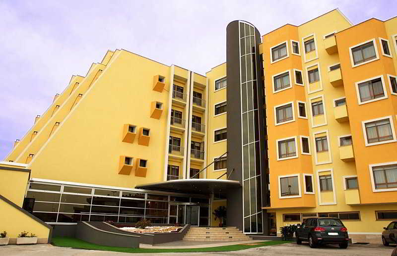 This photo about Sporting shared on HyHotel.com