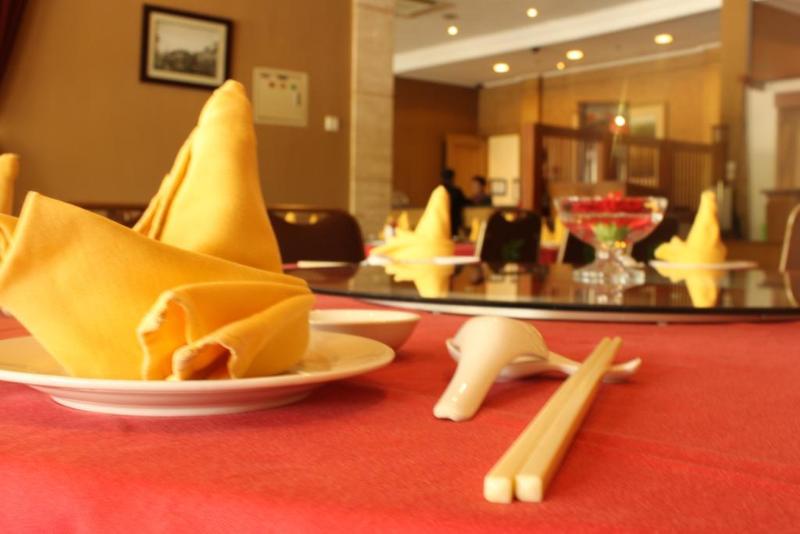 This photo about Galeri Ciumbuleuit Apartment shared on HyHotel.com