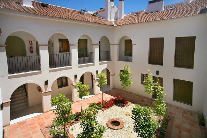 This photo about Apartamentos Patios De Alcantara shared on HyHotel.com