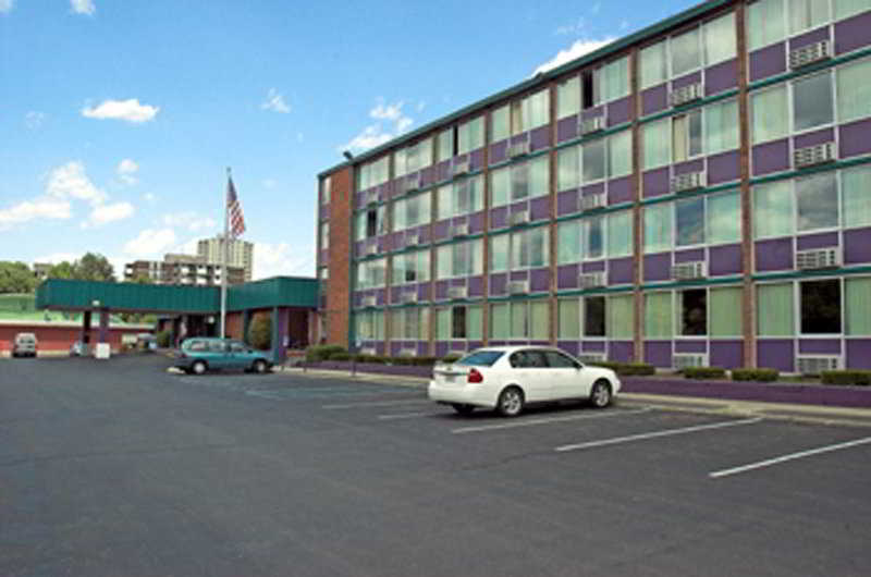 This photo about Best Western Rensselaer Inn shared on HyHotel.com