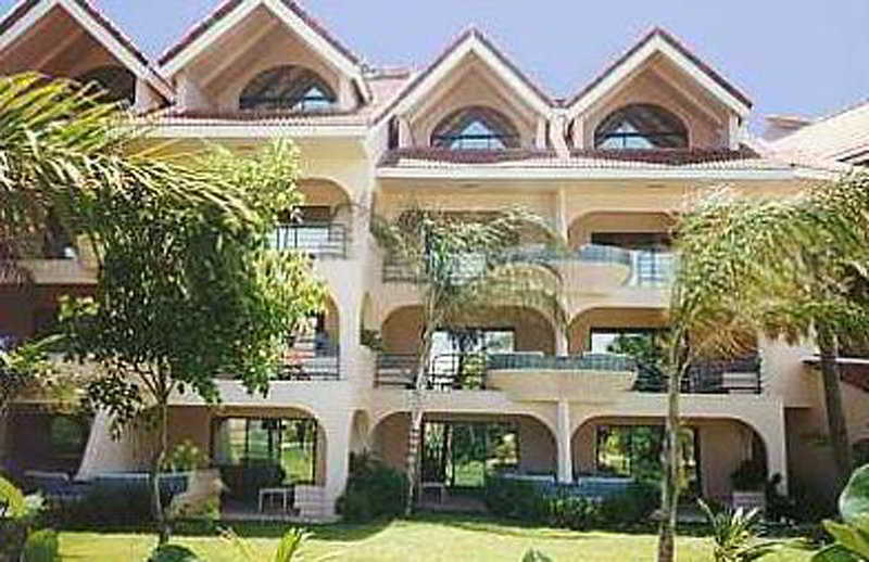 This photo about Ritz Beach Resort shared on HyHotel.com