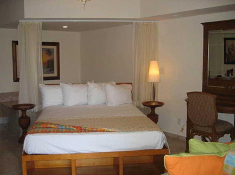 This photo about Ritz Beach Resort shared on HyHotel.com