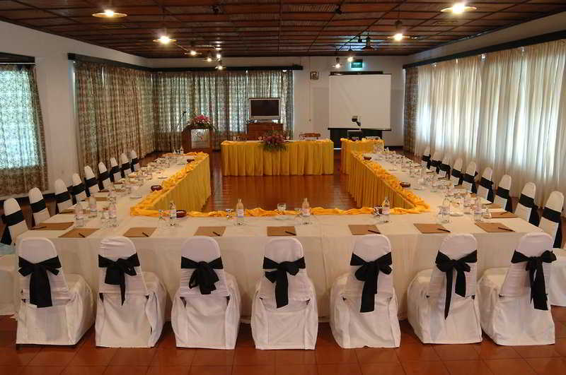 This photo about Amaya Lake Dambulla shared on HyHotel.com