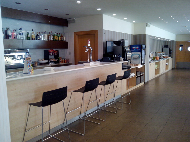 This photo about B&B Hotel Madrid Aeropuerto T1 T2 T3 shared on HyHotel.com