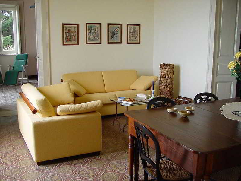 This photo about Villa il Padrino shared on HyHotel.com