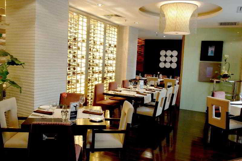 This photo about Ramada Plaza Zhengzhou shared on HyHotel.com