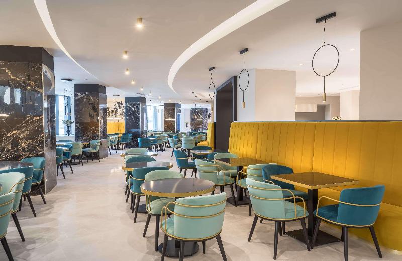 cheap resort hotels  to Spend holiday with family