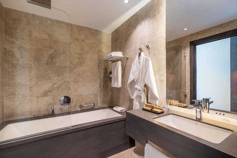 cheap resort hotels  to Spend holiday with family