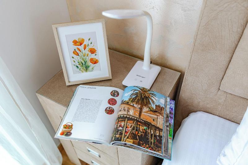 cheap resort hotels  to Spend holiday with family