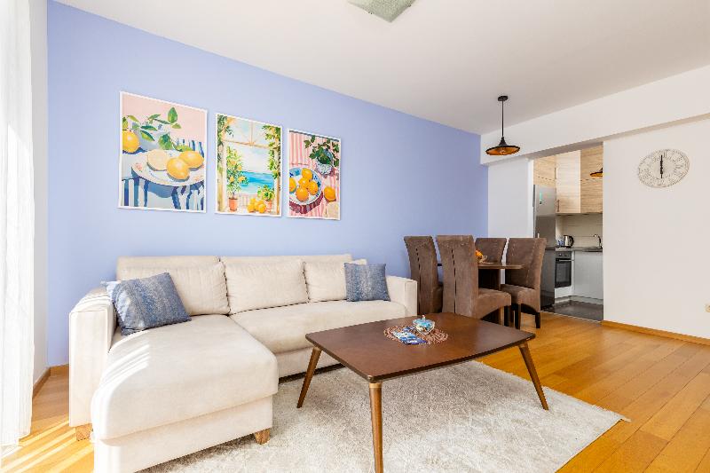 cheap resort hotels  to Spend holiday with family