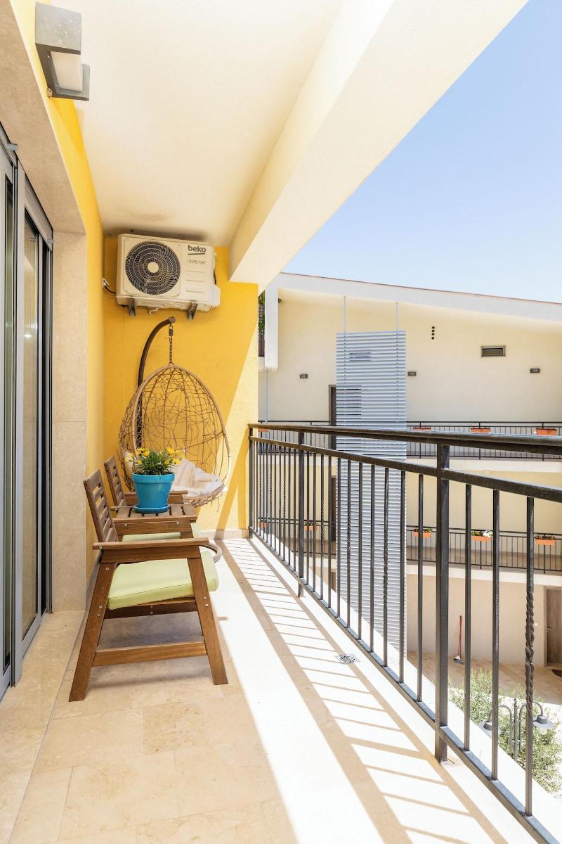 cheap resort hotels  to Spend holiday with family