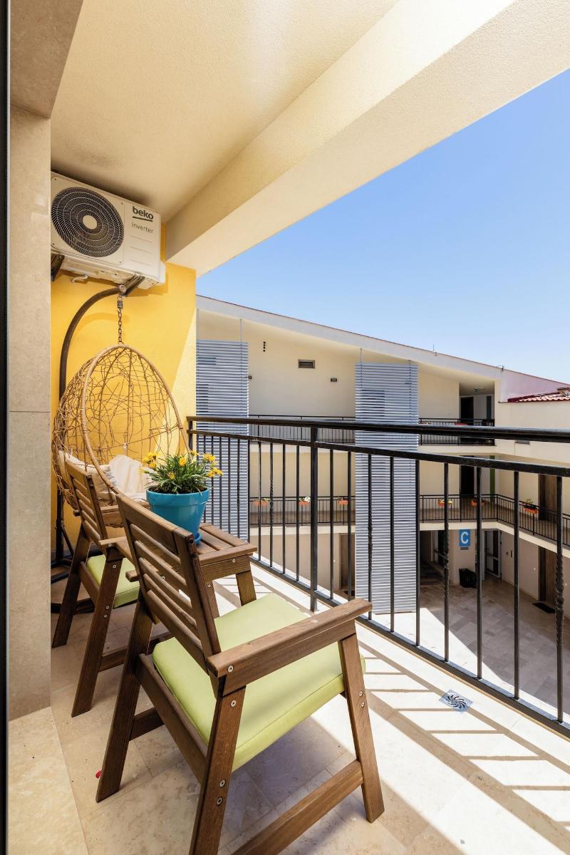 cheap resort hotels  to Spend holiday with family