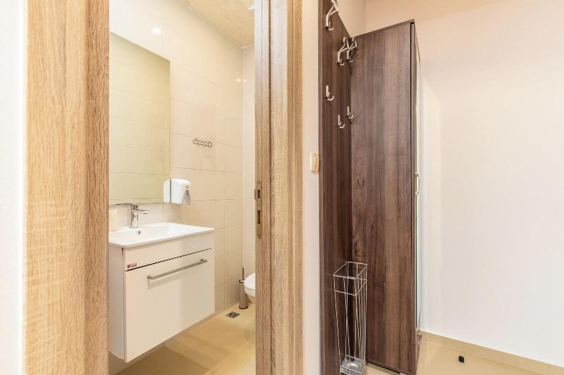 cheap resort hotels  to Spend holiday with family