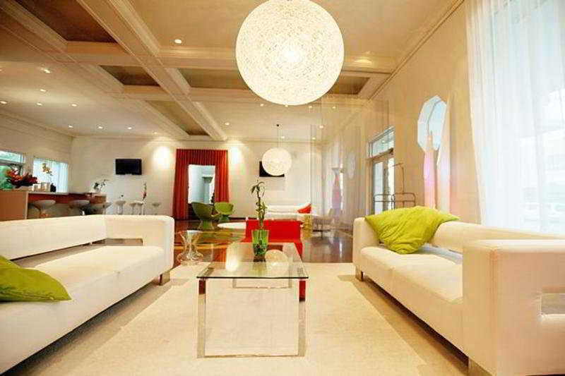 This photo about Carlton South Beach Hotel shared on HyHotel.com