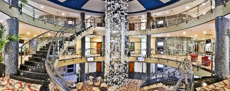 cheap resort hotels  to Spend holiday with family