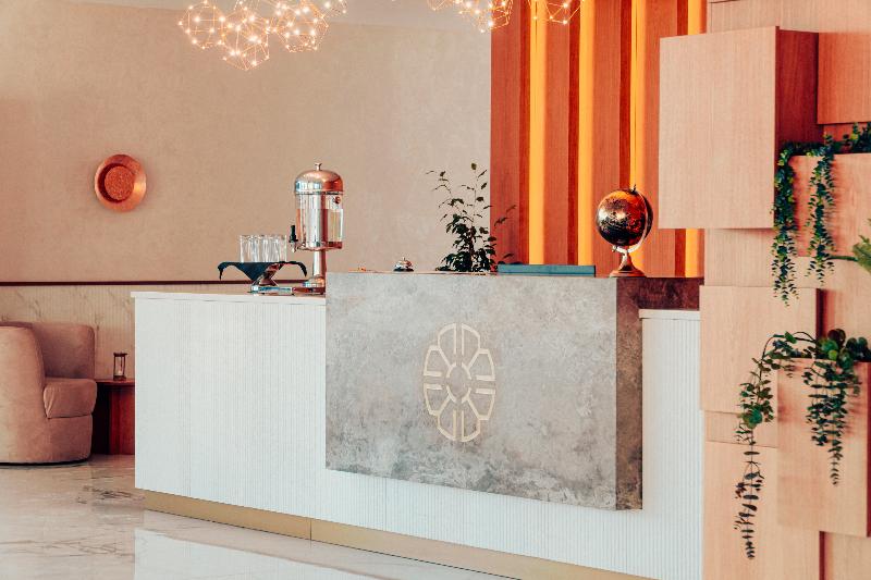 cheap resort hotels  to Spend holiday with family