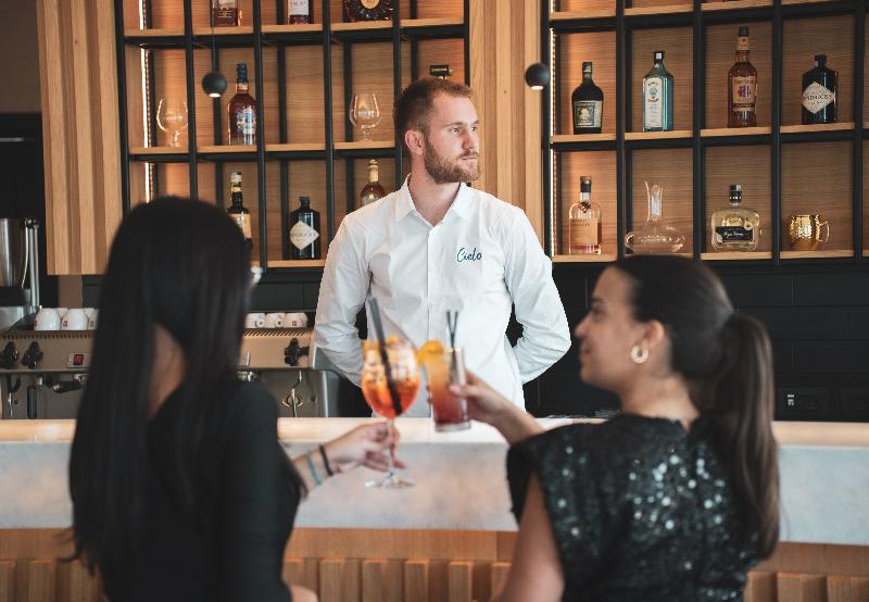 cheap resort hotels  to Spend holiday with family