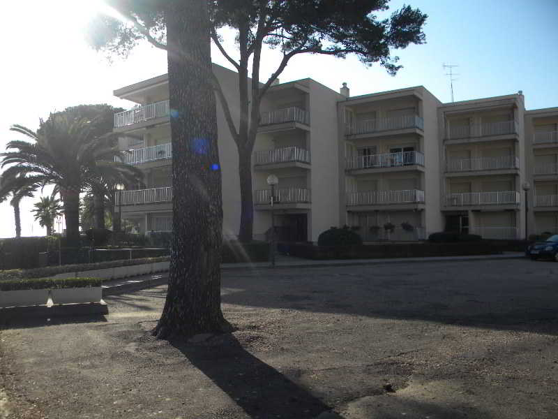 This photo about DMS 5 shared on HyHotel.com