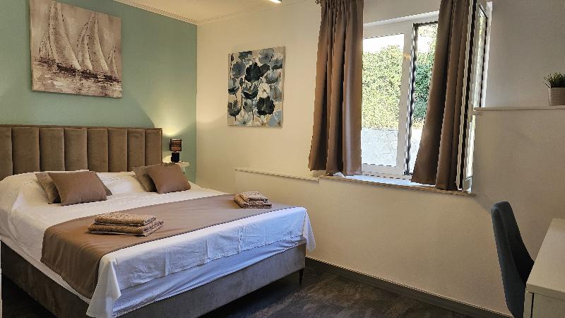 Room DBL.OM