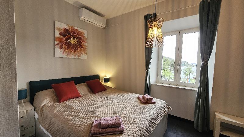 Room DBL.OM