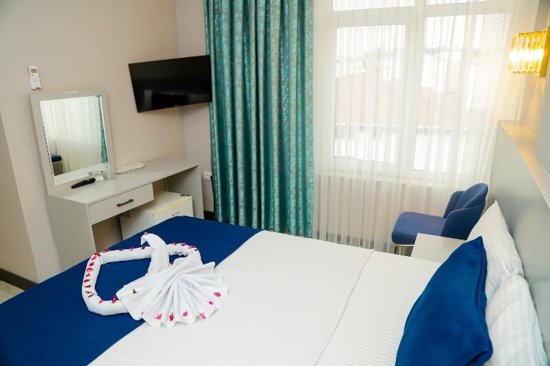 Room DBL.OM
