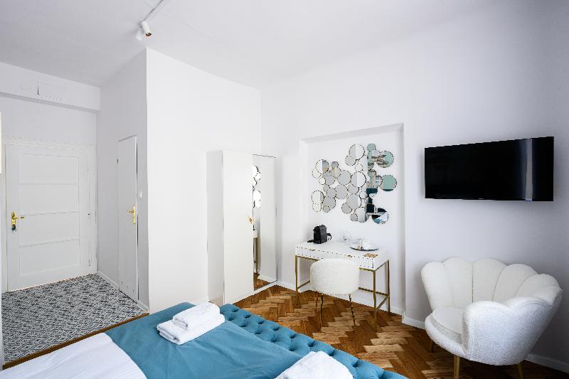 Room DBL.KG-SU