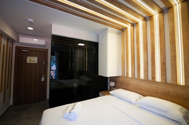 Room ROO.1B