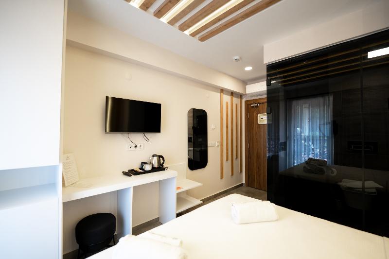 Room ROO.1B