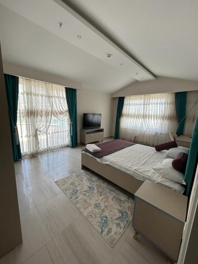 Room QUA.OM