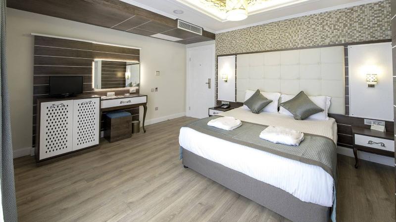 Room ROO.AS