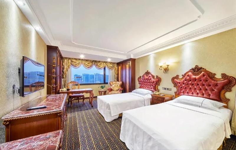 Grand Regency Hotel — 5