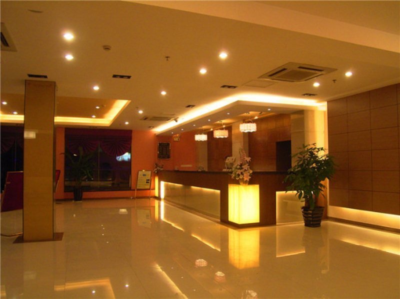 This photo about Shanghai Guangxi Hotel shared on HyHotel.com