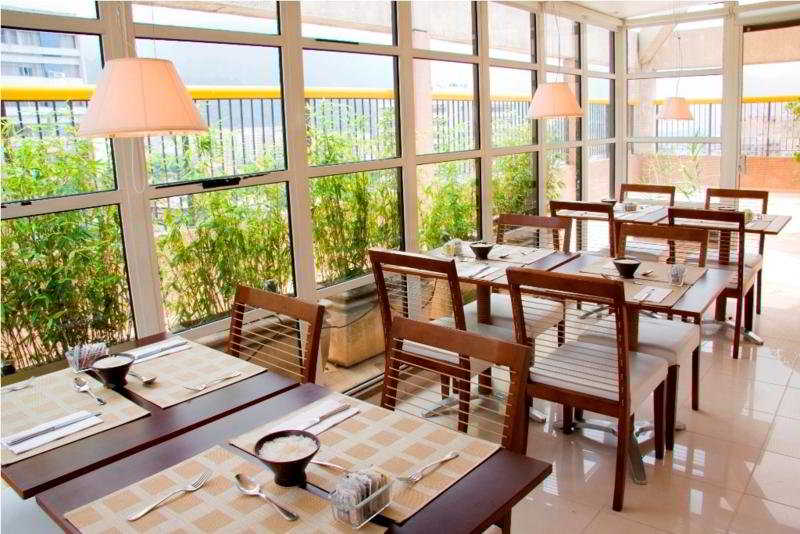 This photo about Ex. Promenade The Claridge shared on HyHotel.com