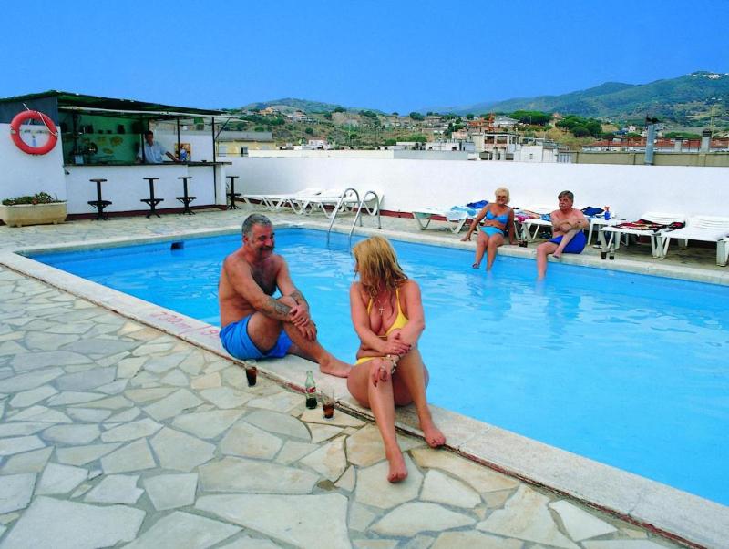 This photo about Continental Calella shared on HyHotel.com