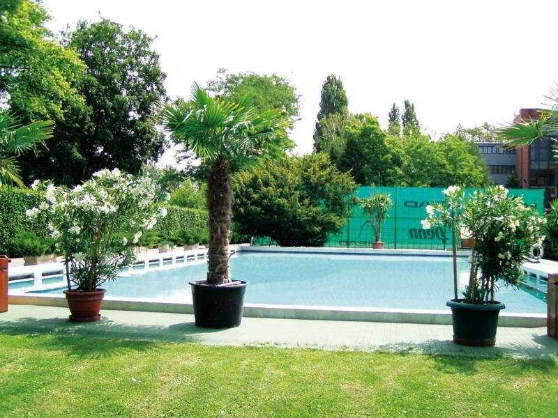 This photo about Monte Christo shared on HyHotel.com