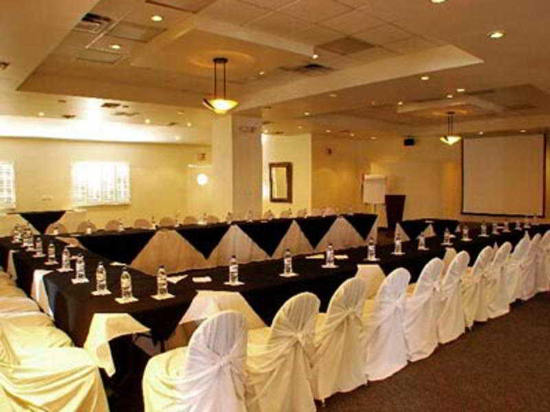 This photo about Festival Plaza shared on HyHotel.com