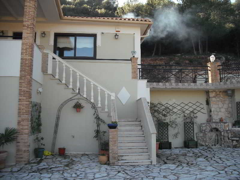 This photo about Rentaki Villas shared on HyHotel.com