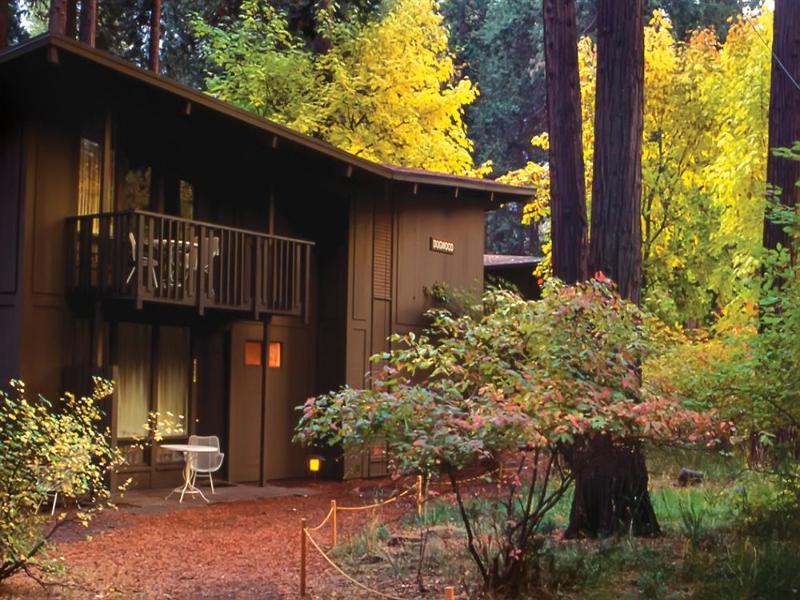 This photo about Yosemite Valley Lodge shared on HyHotel.com