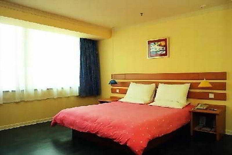 This photo about Home Inn Baotuquan shared on HyHotel.com