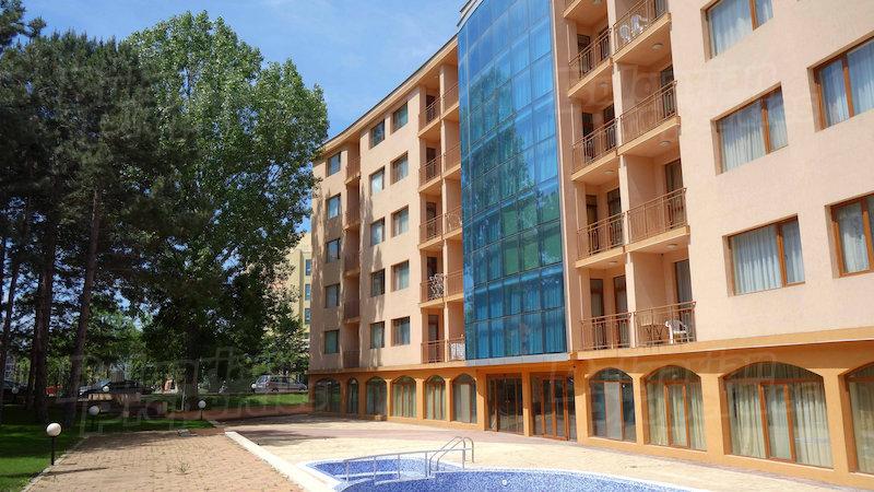 This photo about Sunny Sea Palace shared on HyHotel.com